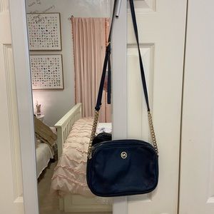 Michael kors crossbody!